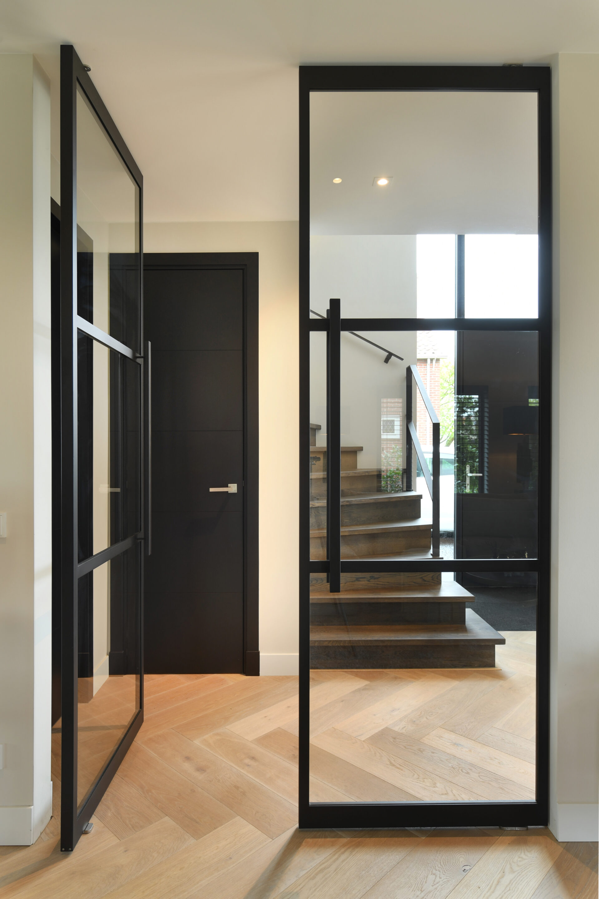 Opgeleverd: Luxe villa in Den Hoorn